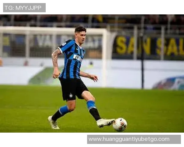 佩杜拉报道国米那不勒斯罗马争抢吉奥瓦尼维罗纳标价1500万欧元 佩杜拉报道国米那不勒斯罗马争抢吉奥瓦尼维罗纳标价1500万欧元