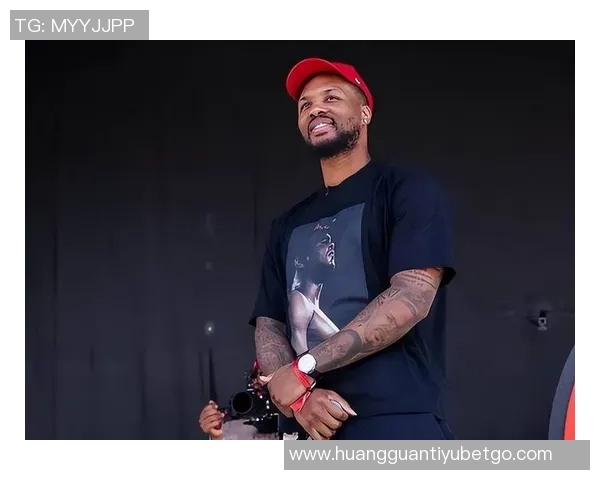 利拉德称赞阿夫迪亚表现出色开拓者争冠需依赖他这样的球员