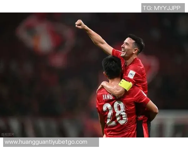 苗原透露海港追逐周定洋若浙江玉昆不动将面临选择成都海港二选一